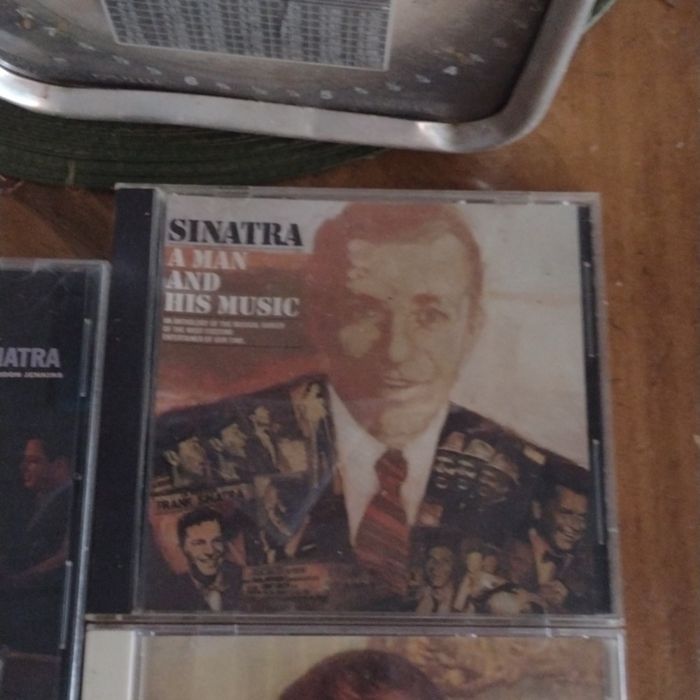 Frank Sinatra CD Collection - Picture 4 of 4